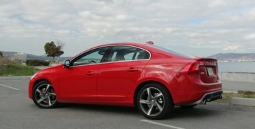 VOLVO S60 2010 > спойлер волан на якість клапоть!