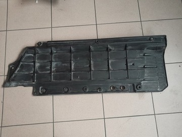 KIA SORENTO II LIFT 2012-14 КРИШКА ШАСІ ПЛАСТИНА ПРАВА 84225-2P500