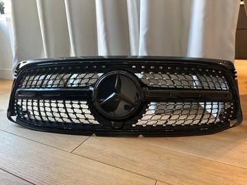 Решітка радіатора оригінальний Mercedes GLB X247