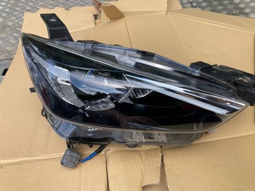 Передній ліхтар Mazda CX - 3 OE D10E-51030