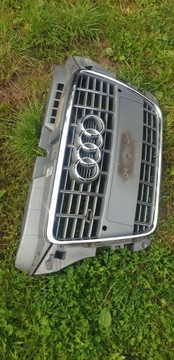 Решетка радиатора Audi S3 lift 08-12 оригинал 8P 8p0 хороший