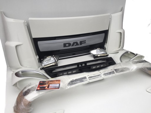 DAF XF 106 EURO6 бампер решітка гриль лампа H3279 - 4