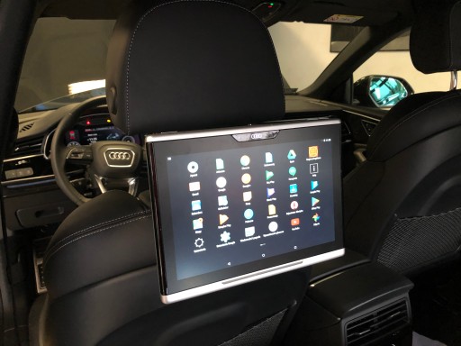 Audi Q8 tablet - 4