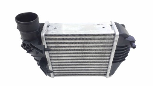 CHŁODNICA POWIETRZA INTERCOOLER A6 2.0 4F0145805AD - 3