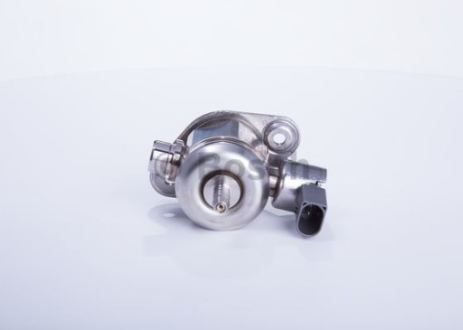 Pompa benz. wysokociśnieniowa Bosch 261520472 - 8