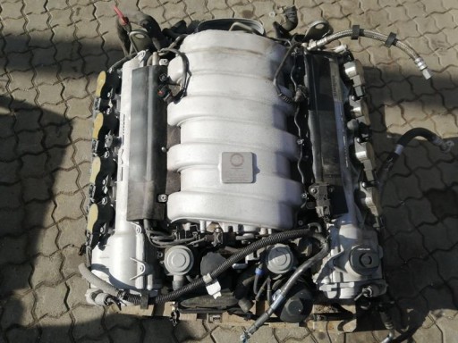 MERCEDES E63 AMG M156 W212 повний 6.2 V8 двигун a1560107700 двигун 156985 - 11