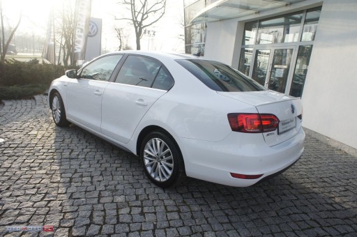 VW JETTA 2010-2014 СПОЙЛЕР ВОЛАН СПОЙЛЕР ГРУНТОВКА!! - 11