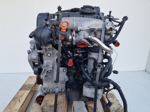 Двигун комплект Seat Leon II 2.0 TDI 140KM добре працює BKD - 3