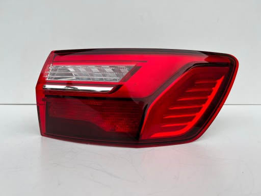 Audi A4 b9 Lift Універсал лампа праве крило + люк - 2
