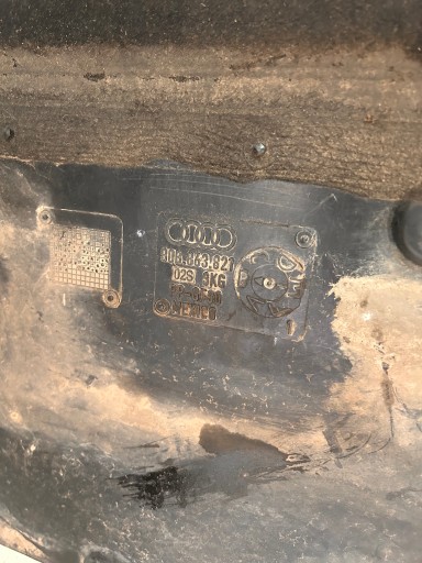 капот двигателя Audi Q5 80b863821 - 2