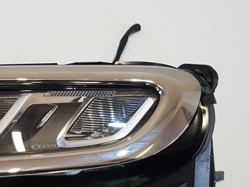 C3 AIRCROSS Lampa LED DRL lewy 19r. - 2