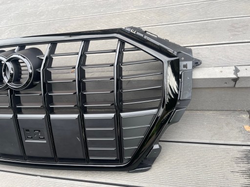 Решетка радиатора Audi Q3 83a 83a853651e - 5