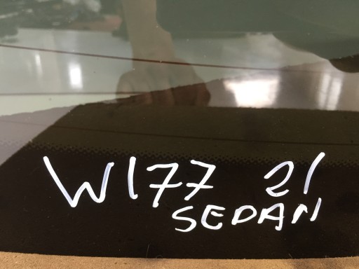 MERCEDES A W177 A200 2021 заднє скло седан - 3