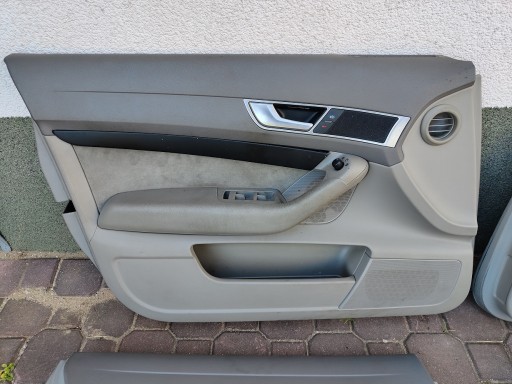Комплект оббивки бічних дверей Audi A6 C6 шкіра EU - 2