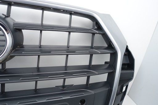 Решітка радіатора передній бампер AUDI Q3 8U LIFT 2015 - - 9