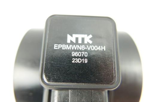 NGK 96070 PRZEPŁYWOMIERZ BMW X3 E83 2,5 Z4 2,2 2,5 - 3