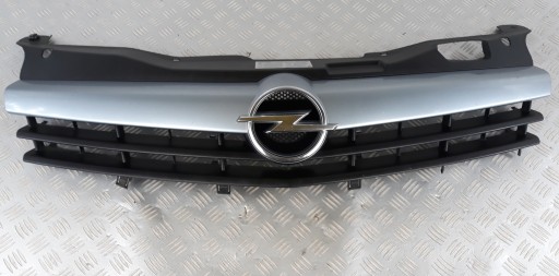 grill logo atrapa chłodnic OPEL ASTRA H III 3 EURO - 1