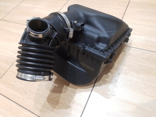 Obudowa filtra powietrza BMW X3 G01 - 1