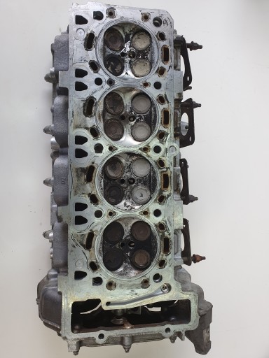 Головка двигуна в зборі BMW 4.4 BT N63 7573940 - 7