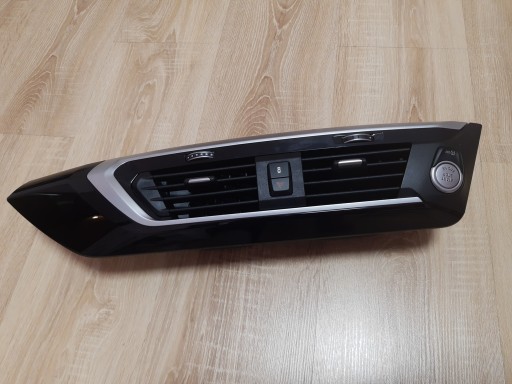 Оздоблення вентиляційного отвору панелі консолі BMW X3 G01 X4 - 4