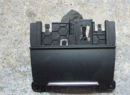 AUDI A4 B8 8K A5 8T Q5 попільничка ящик для зберігання чорний - 1