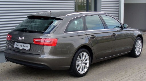 AUDI A6 C7 LIFT MOCOWANIE KOŁA KLUCZE WKŁAD 18R - 12