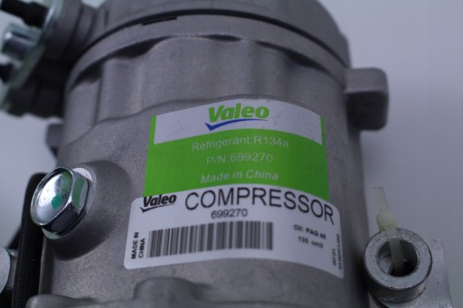 Kompresory klimatyzacji VALEO 699270 - 6