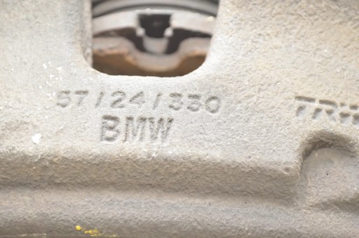 BMW F46 220d F40 F44 F45 F48 F39 гальмівний супорт лівий 5724330 - 4