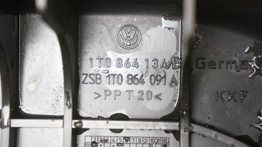 VW Touran 1T рамка рукавичкового ящика підлоги ліва - 5