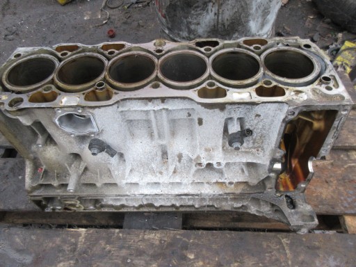 Блок двигуна 3.0 TURBO T6 VOLVO S60 V60 V70 S80 II XC60 XC90 - 1