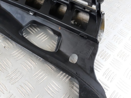 grill logo atrapa chłodnic OPEL ASTRA H III 3 EURO - 12