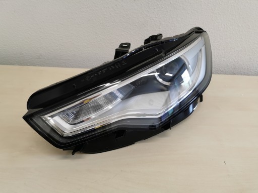 Reflektor lewy - Bi-Xenon / LED Audi A6 C7 - HELLA - 3