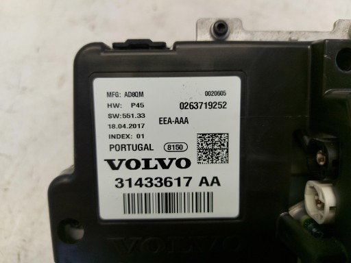 VOLVO V90 wyświetlacz ekran monitor 31433617 - 4