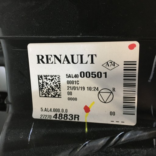 RENAULT CLIO V ОБІГРІВАЧ КОНДИЦІОНЕР 272704883R - 8