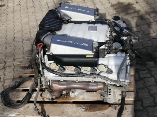 MERCEDES E63 AMG M156 W212 повний 6.2 V8 двигун a1560107700 двигун 156985 - 4