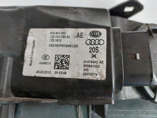 Права лампа Audi A3 8V0 XENON - 5