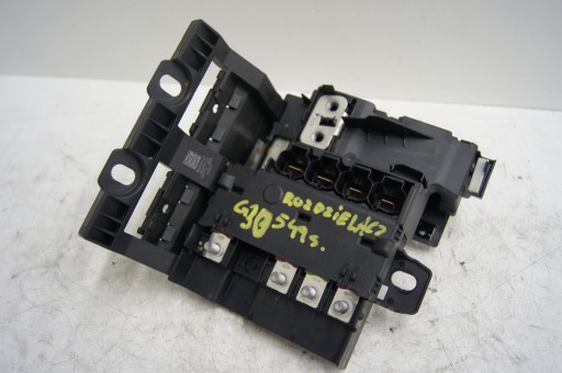 G30 rozdzielacz bezpieczniki akumulatora - 1
