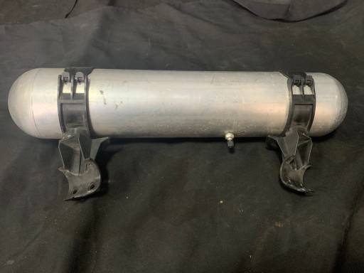 Tesla s Air Tank pneumo 6006408-00-B - 5