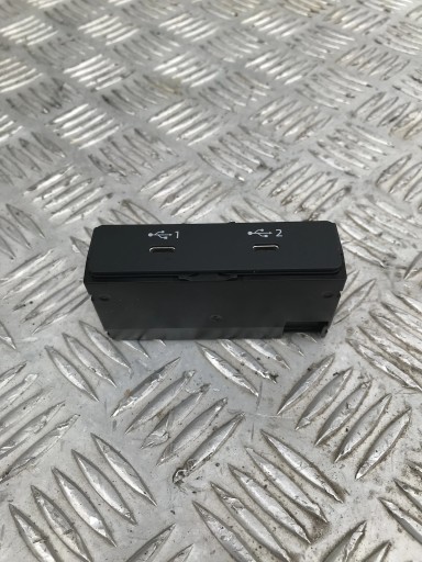 Роз'єм USB порт AUDI A3 8y 20-82A035736A - 1