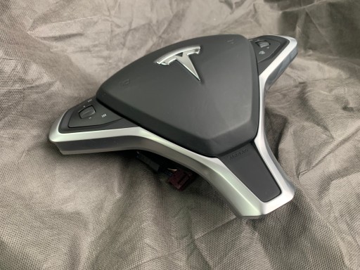 Tesla s LIFT X подушка водія 1036779-01-e Нова - 3