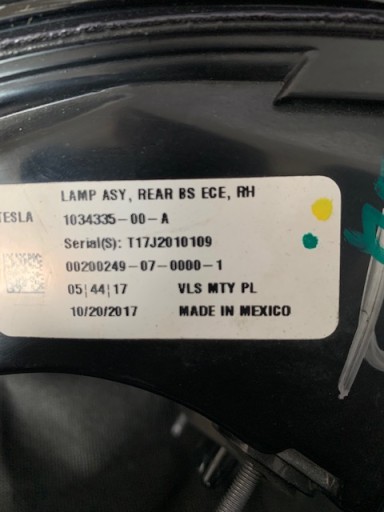 Tesla Model X задний фонарь правый 1034335-00-A игла - 7