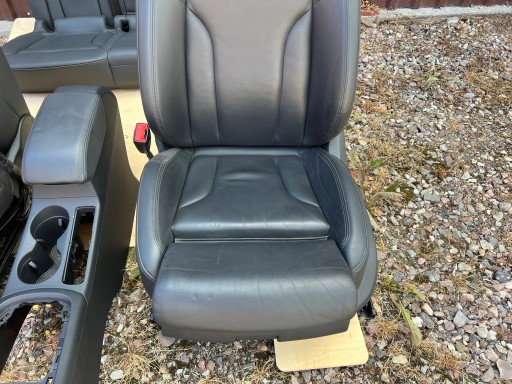 Шкіряні сидіння внутрішнє оздоблення AUDI Q3 8U0 S-LINE - 4