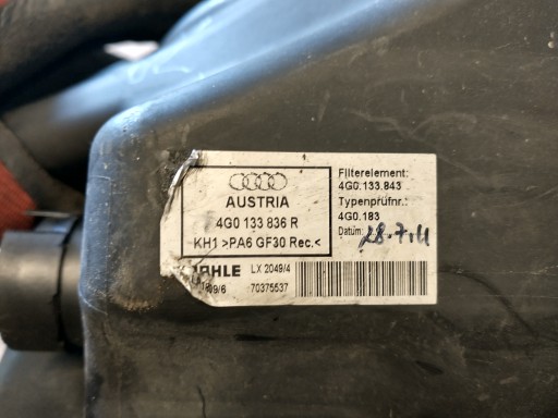 Корпус повітряного фільтра Audi A6 A7 3.0 4G0133836R - 2
