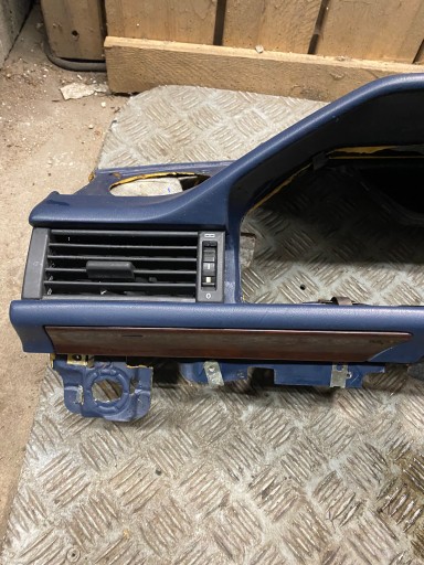 Приладова панель кабіни темно-синя консоль MERCEDES W124 COUPE - 7