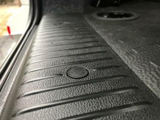 Порог багажника запонки клипы VW T5 T6 - 4