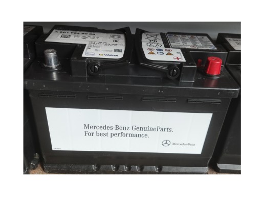 Akumulator (OE) MERCEDES 70Ah 720A AGM X 2022 roku - 1