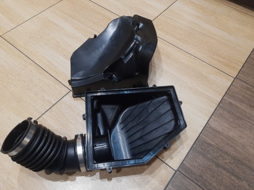 Obudowa filtra powietrza BMW X3 G01 - 8