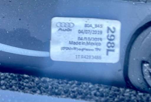Audi Q5 II 80A кузовне скло Бокове праве 2019 - 5