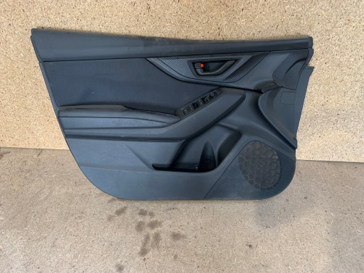 Бічні двері права ліва Subaru XV Crosstrek 2018 - 1