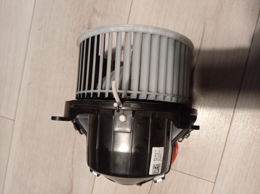 Двигун вентилятора Mercedes Vito 447 - 2